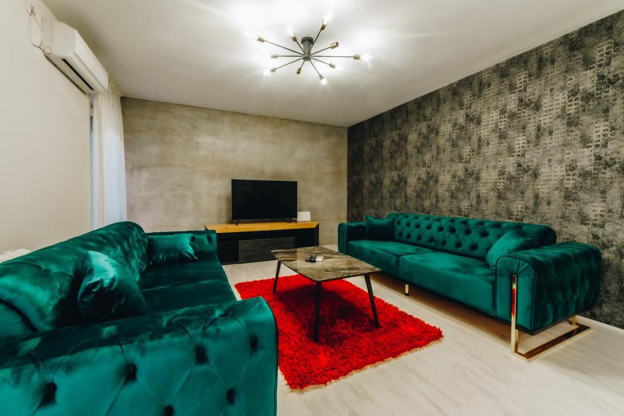 Garni Hotel Radovic クラグイェヴァツ エクステリア 写真